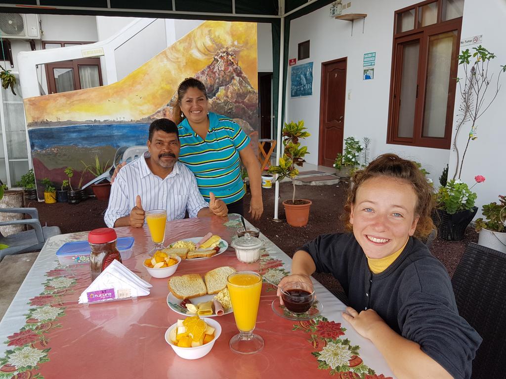 Cielo Azul Galápagos Hotel Puerto Villamil Kültér fotó